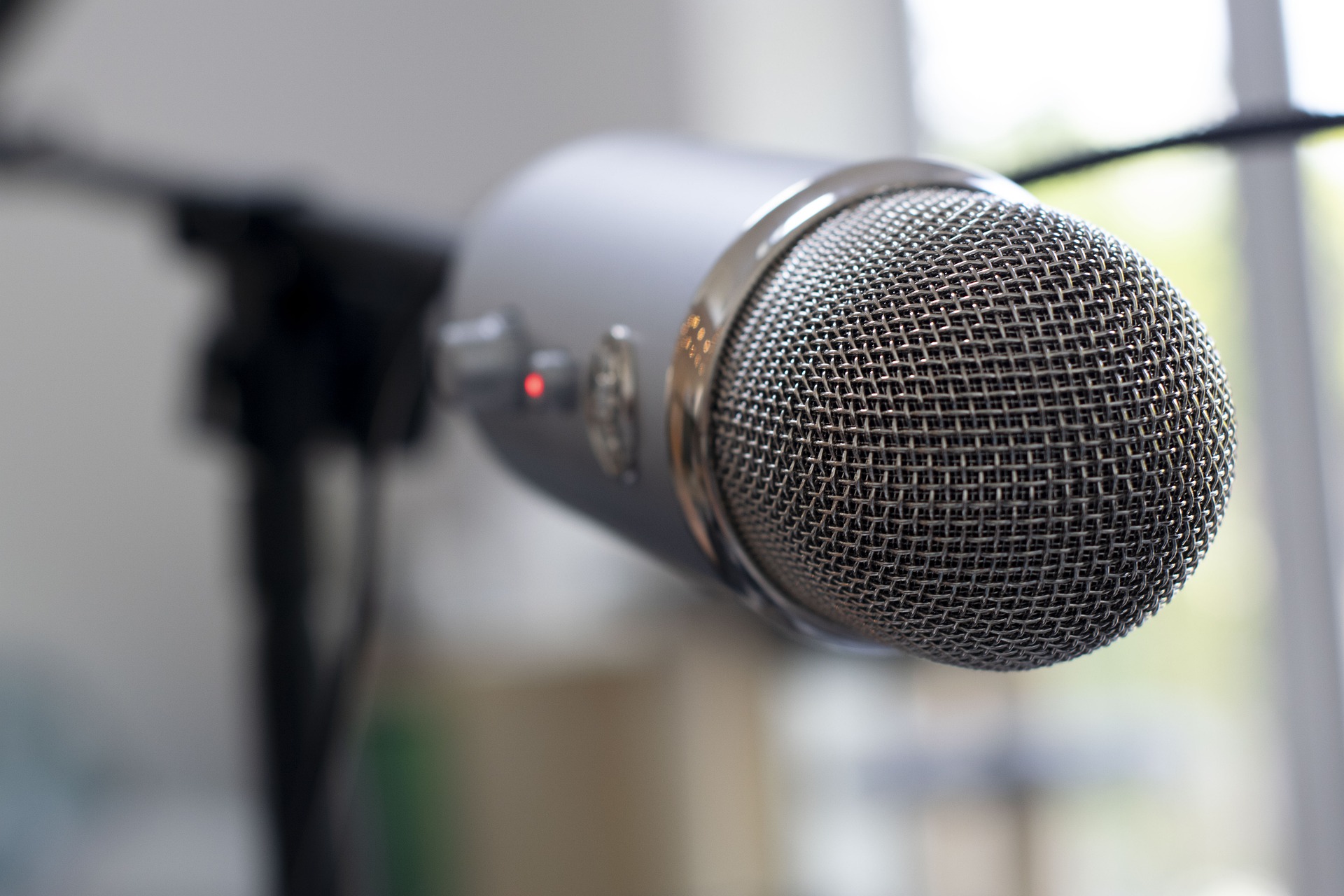 Podcasts: Top 22 to listen to on ART!